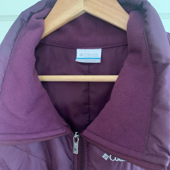 Lightweight Columbia Vest - Picture 4 of 9